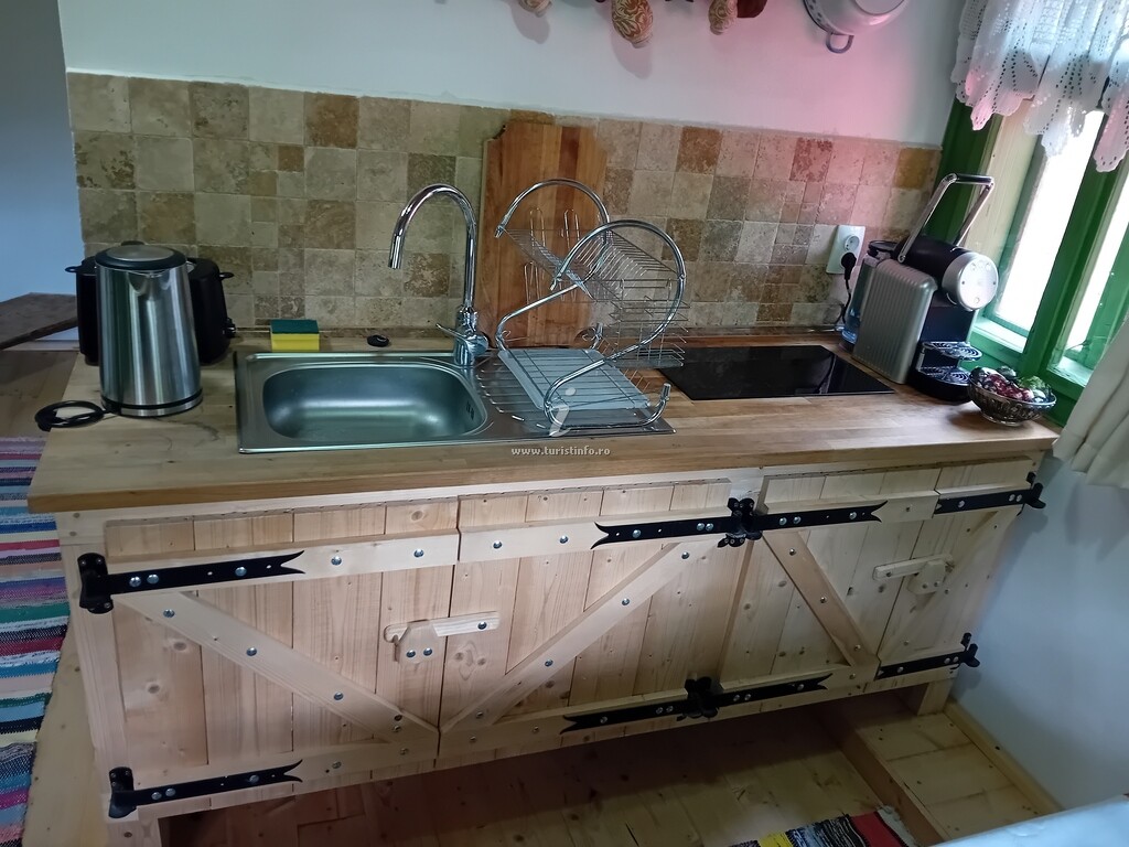 Casa Bunicilor Retezat