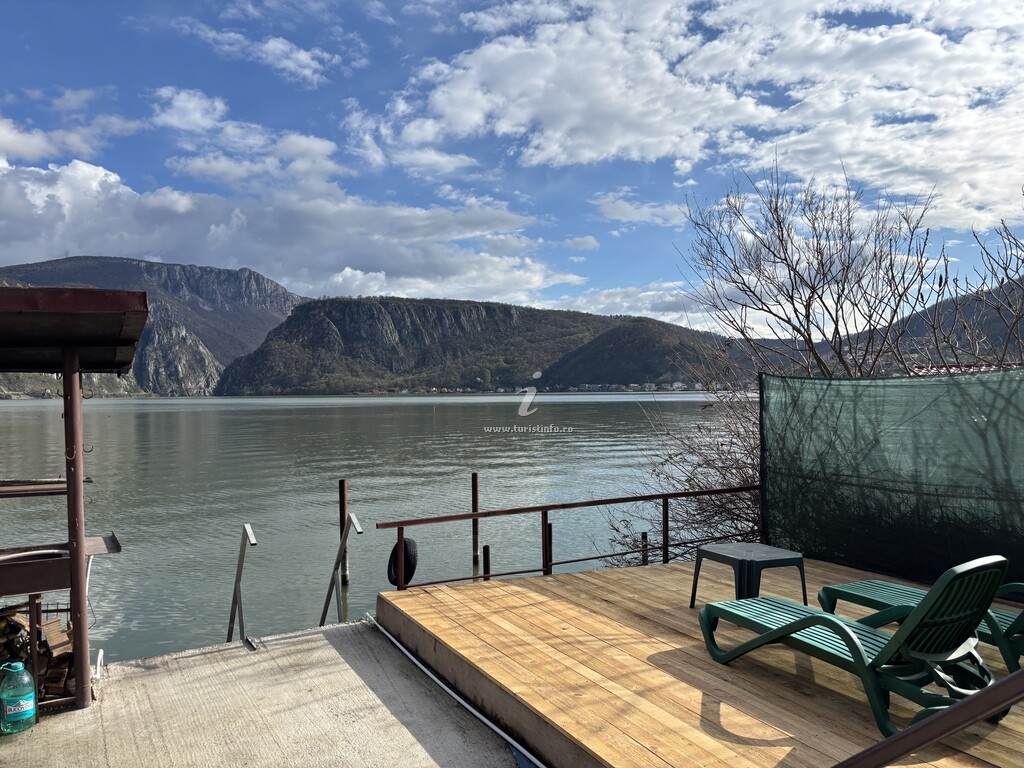 Casa Pui de Urs