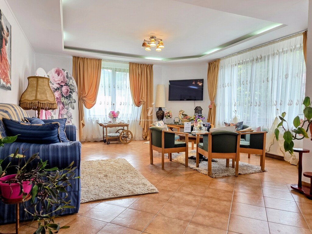 Pensiunea Emma 1
