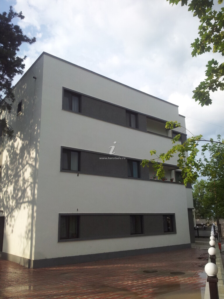 Casa Zefir