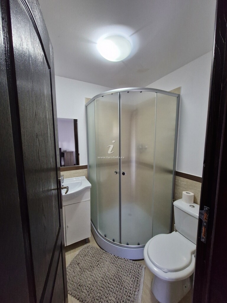 Camere de închiriat Casa Poenița cu Noroc