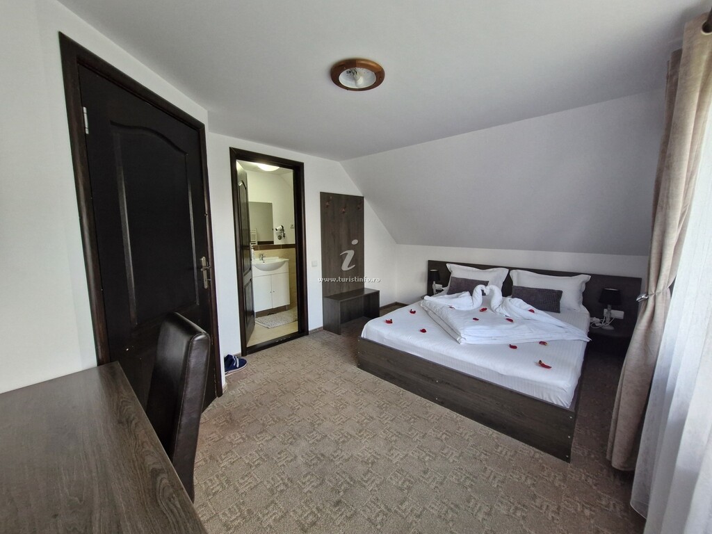 Camere de închiriat Casa Poenița cu Noroc