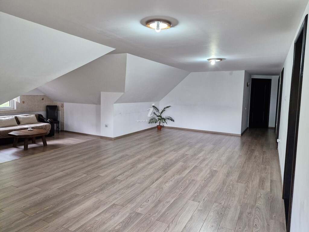 Camere de închiriat Casa Poenița cu Noroc
