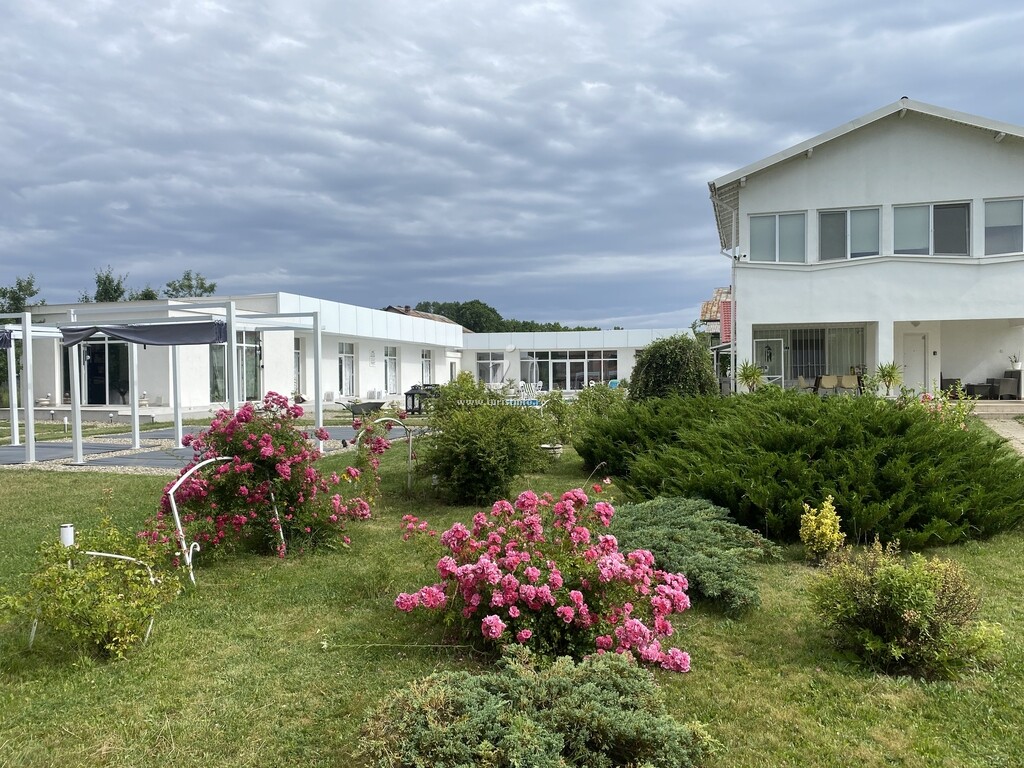 Complex Turistic Fantastic Camp