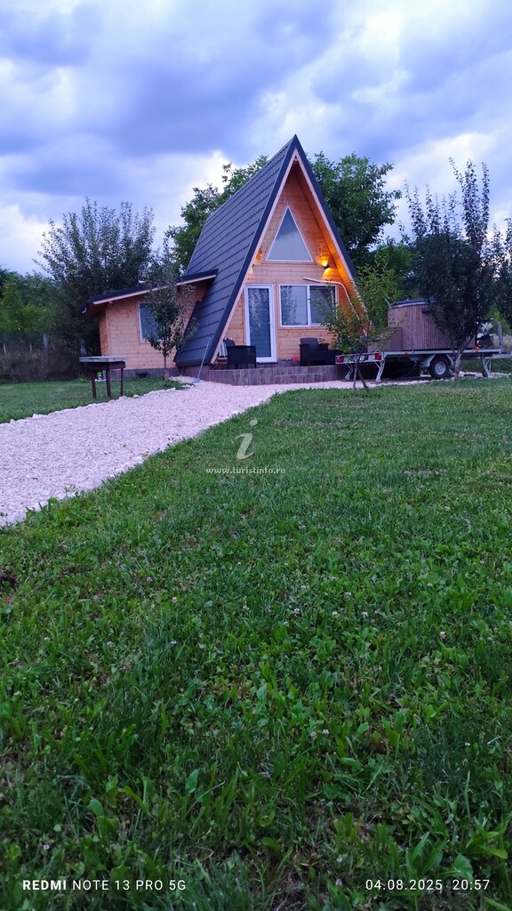 A-frame Yra