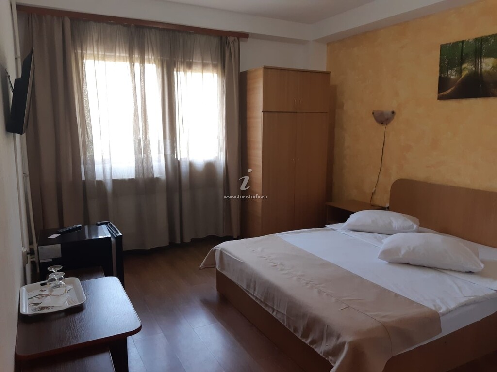 Camere de închiriat Mădălina