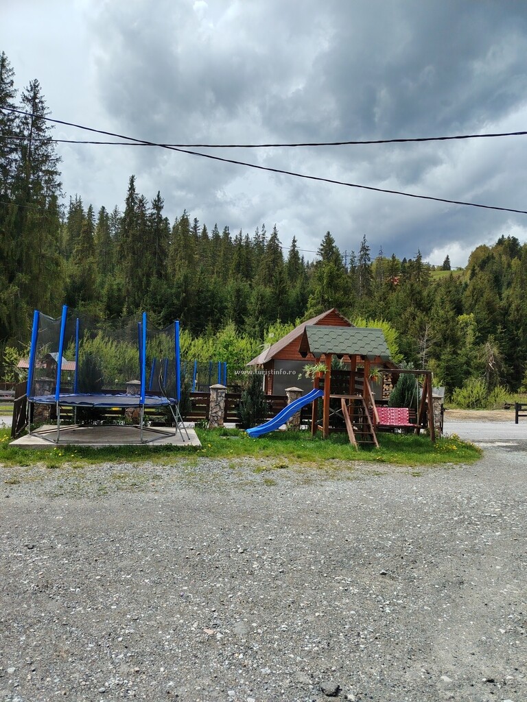 Cabana Bunicilor