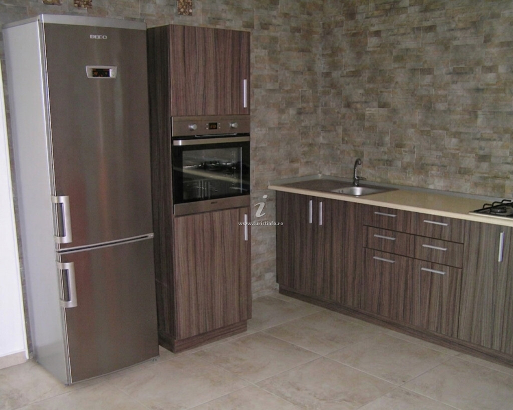 Apartament Andra