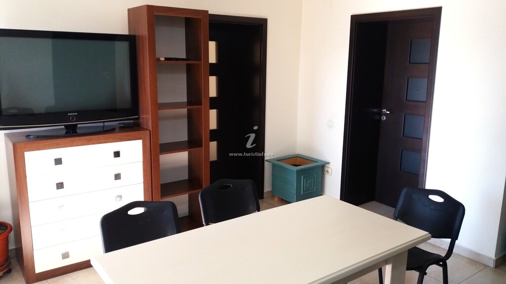 Apartament Andra