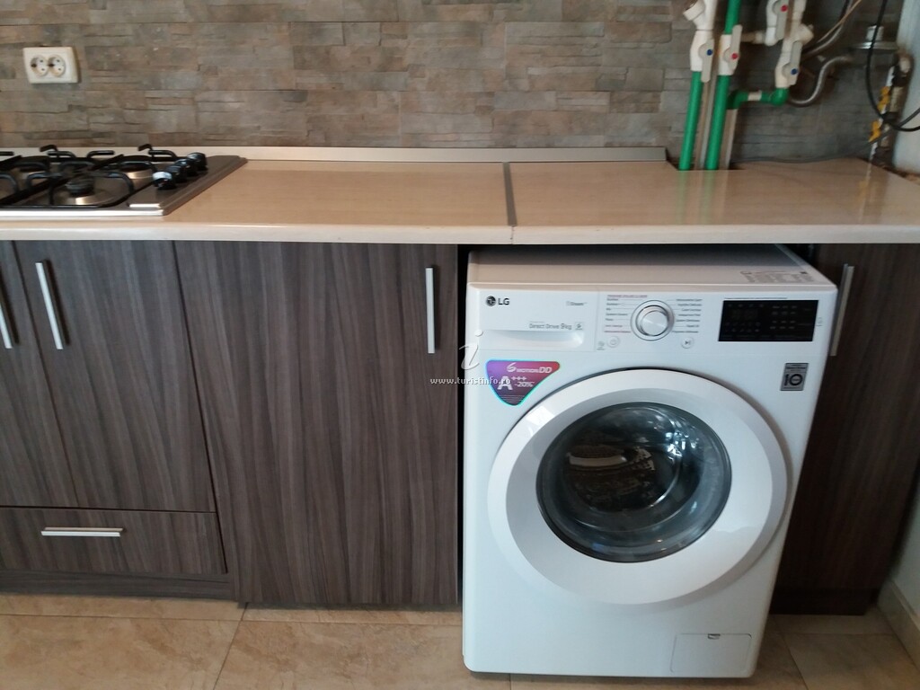 Apartament Andra