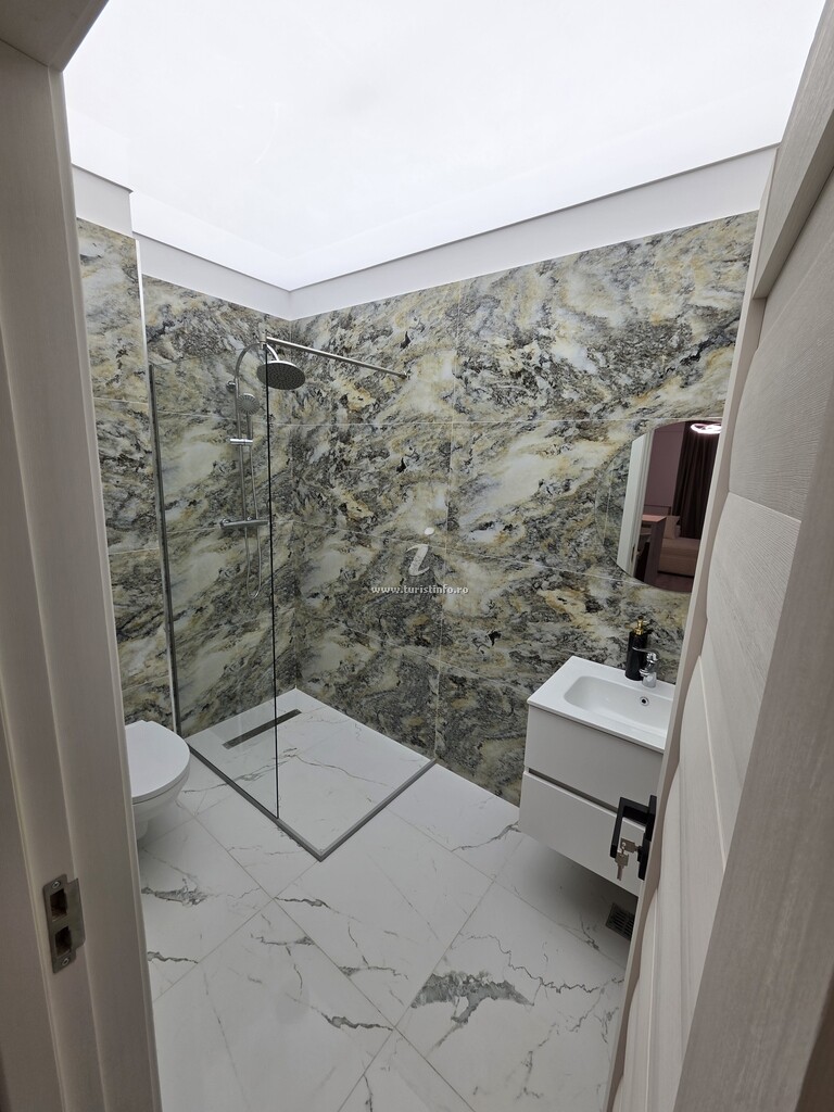 Apartament Delux cu Jacuzzi