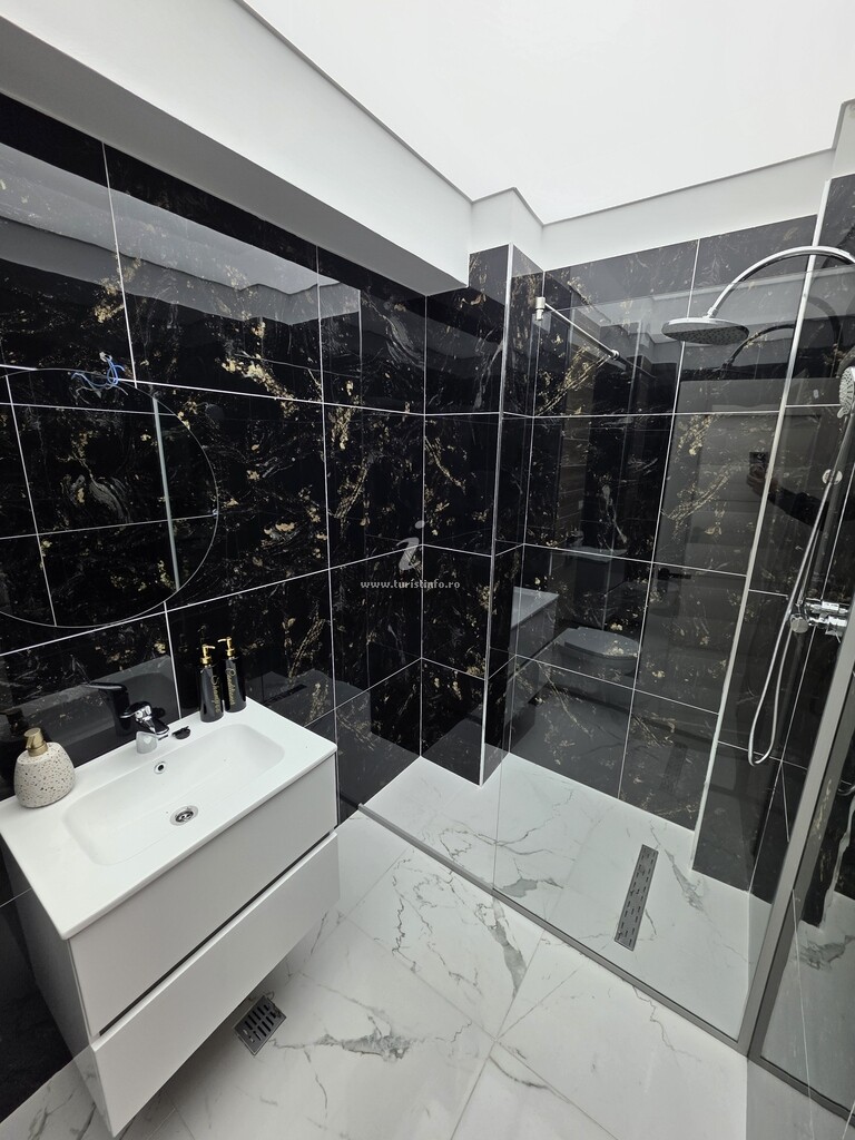 Apartament Delux cu Jacuzzi