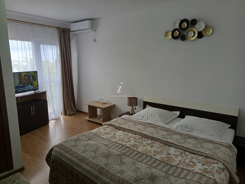 Camere de închiriat Albatros