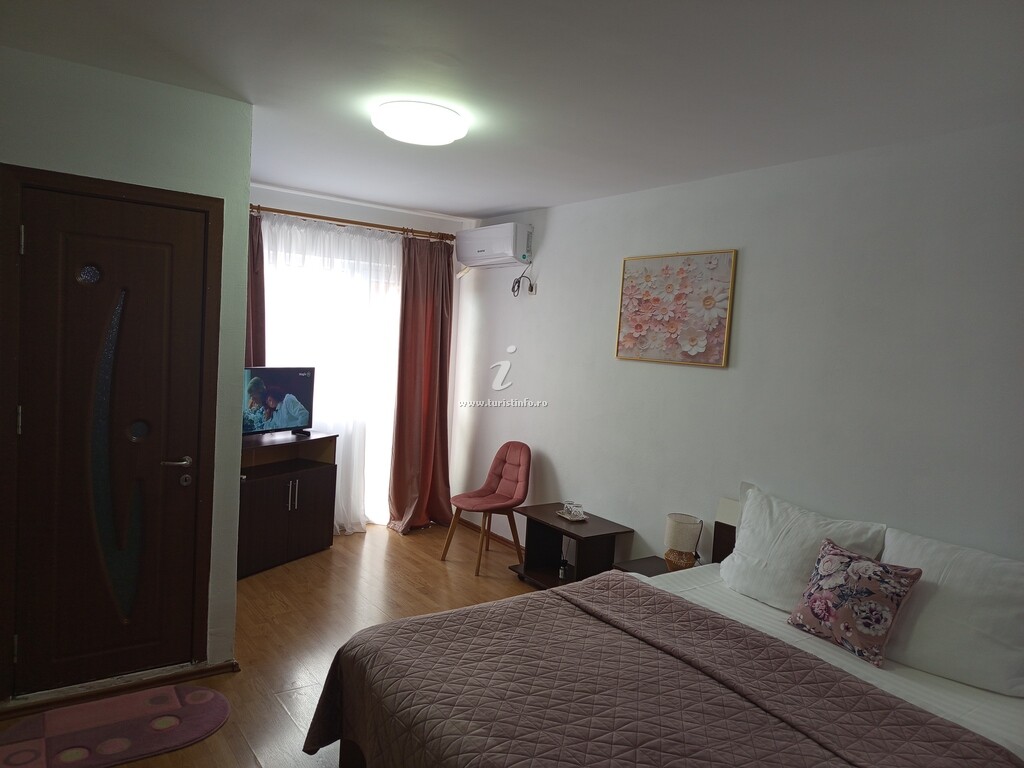 Camere de închiriat Albatros