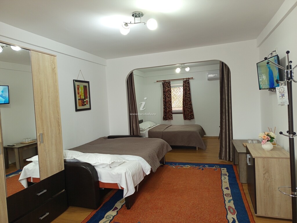 Camere de închiriat Albatros