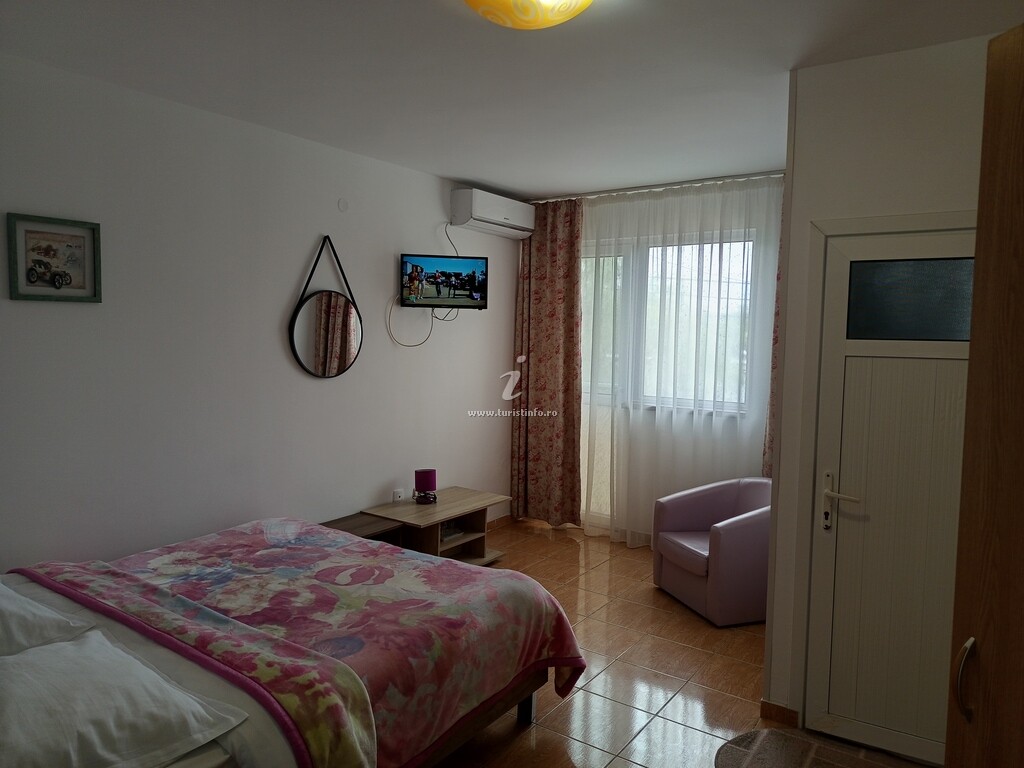 Camere de închiriat Albatros