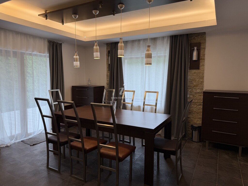 Vila AMK House 1
