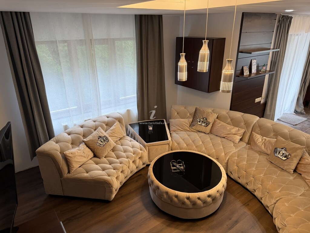 Vila AMK House 1
