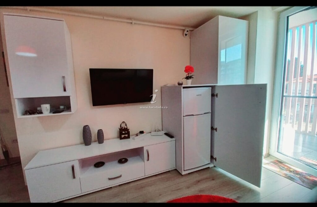 Apartament Elenis