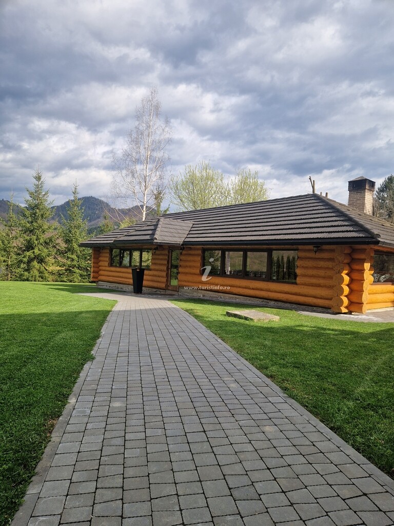 Pensiunea Agroturistică Casa Pădurarului