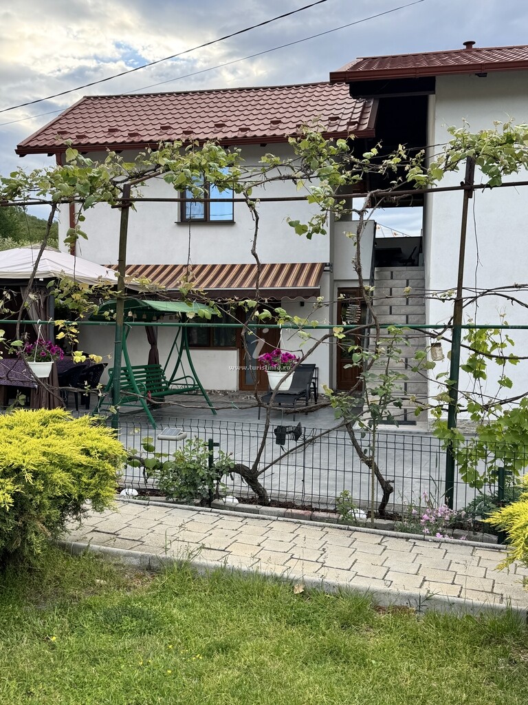 Casa de vacanță Felicia