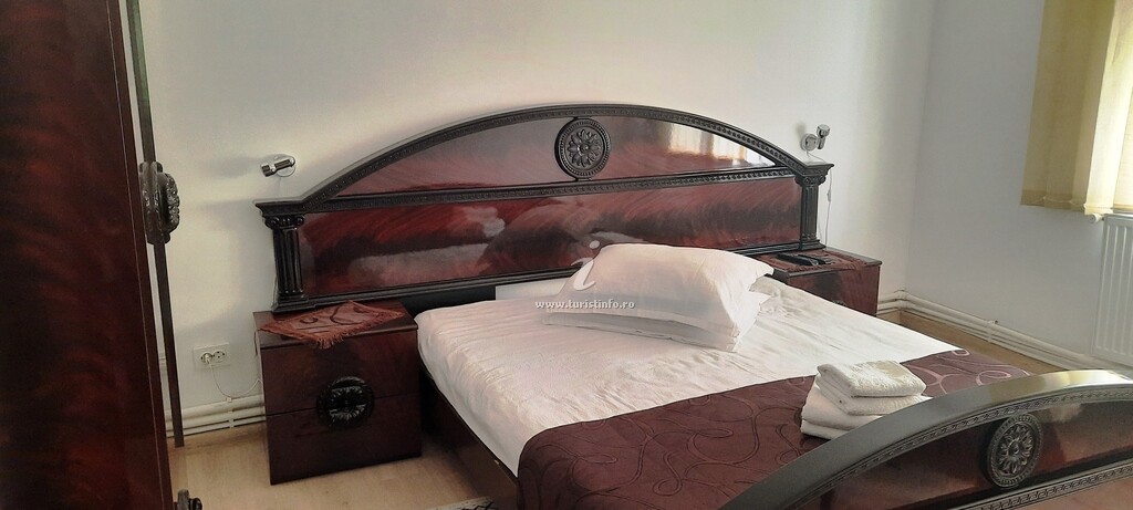 Vila Nr. 4 Căprioara