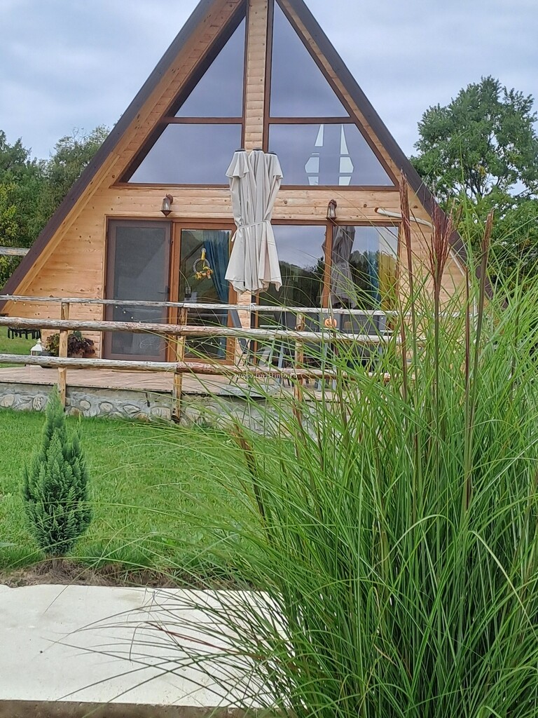 Cabana la Poalele Vulcanilor
