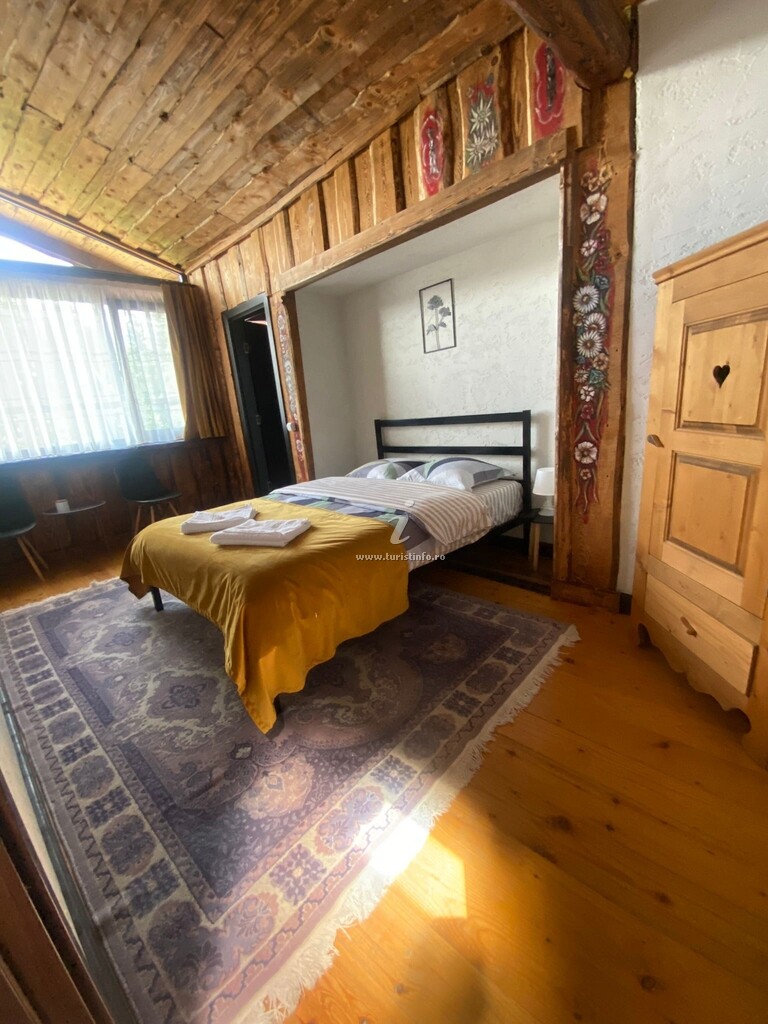 Cabana Vânătorului 8