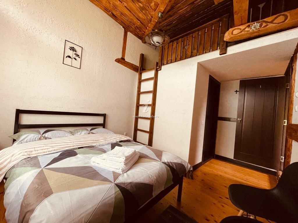 Cabana Vânătorului 8