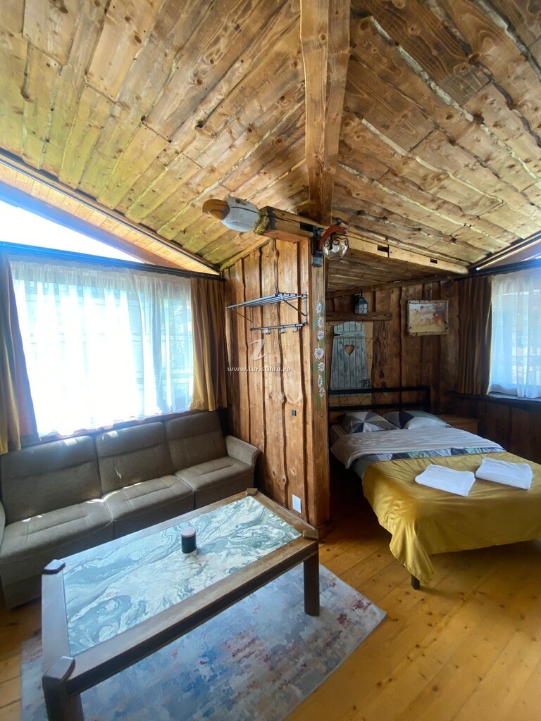 Cabana Vânătorului 8