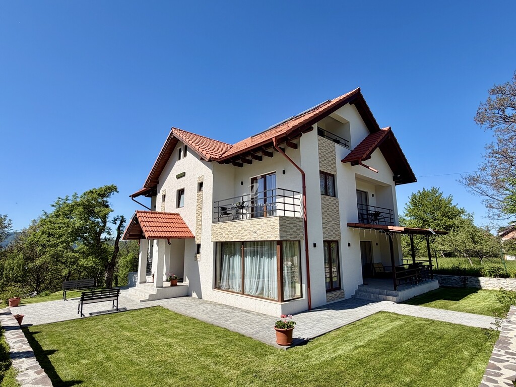Casa Cențiu II