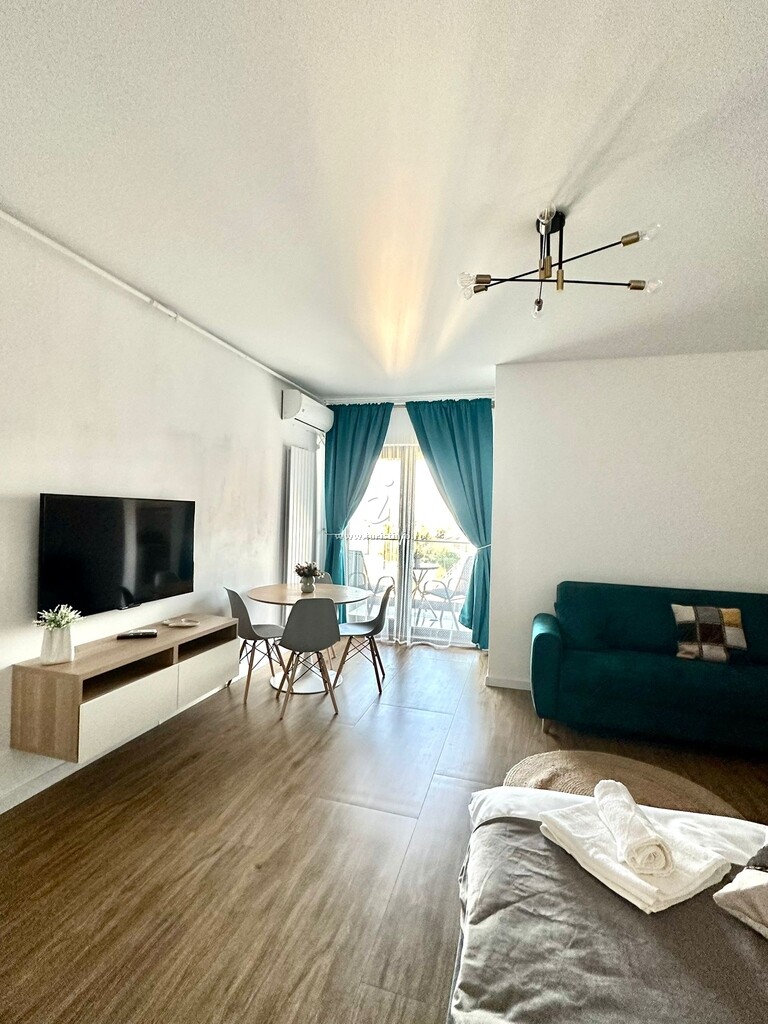 Melia Studios & Apartments