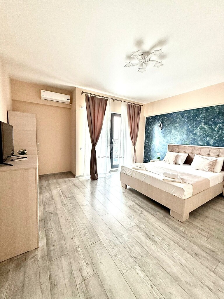 Melia Studios & Apartments