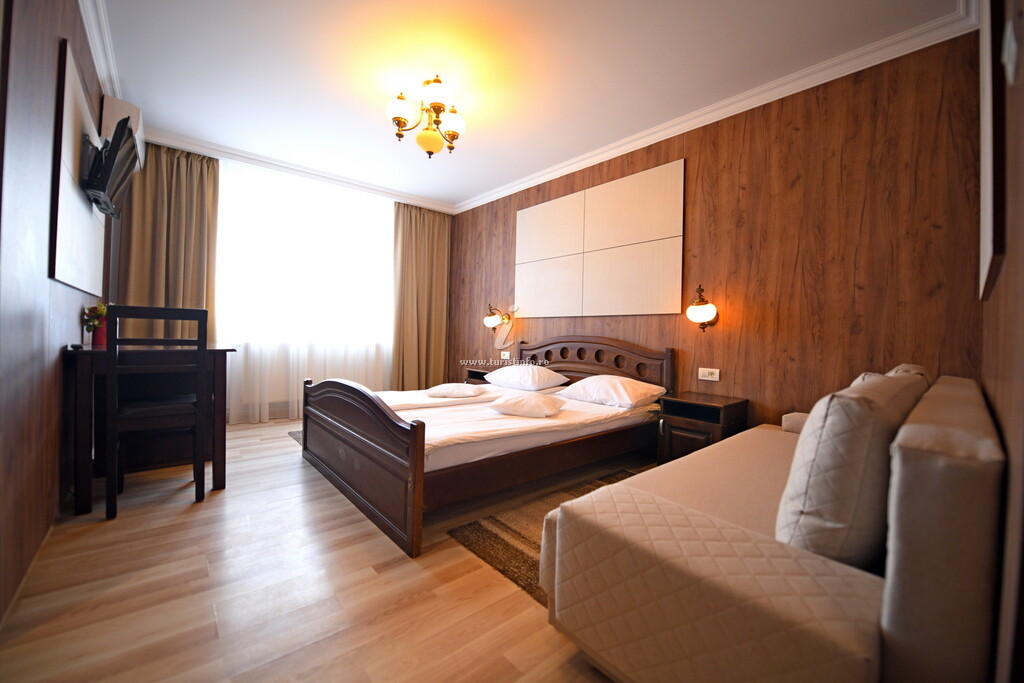 Pensiunea Sarmis Cristal Wellness & Spa