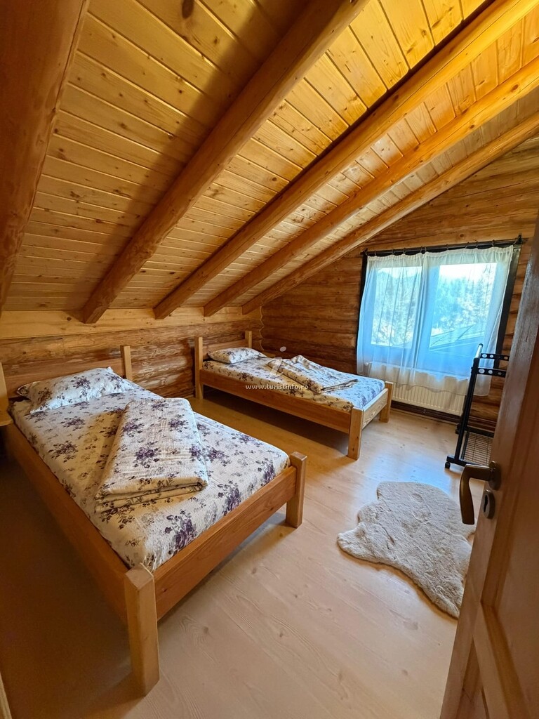 Cabana Karoly