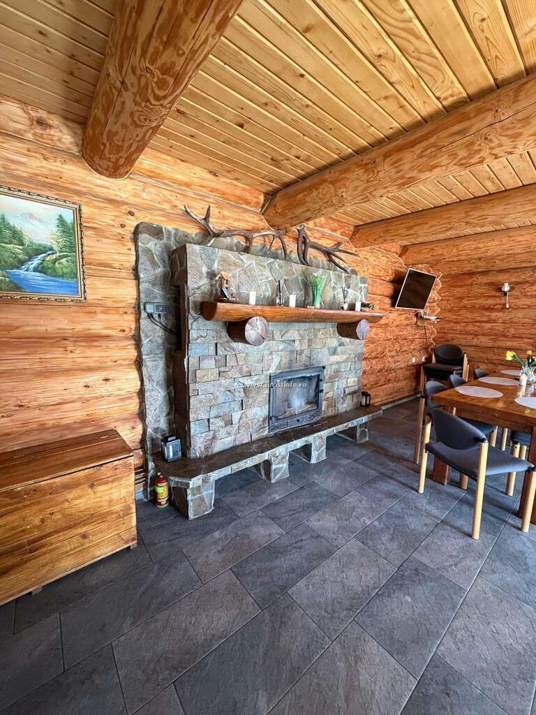 Cabana Karoly