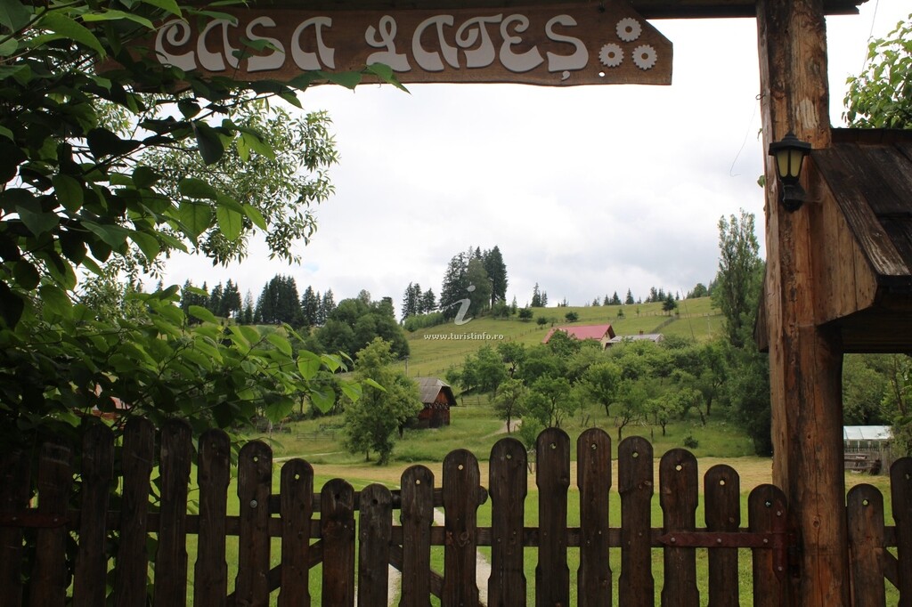 Pensiunea Casa Lateș