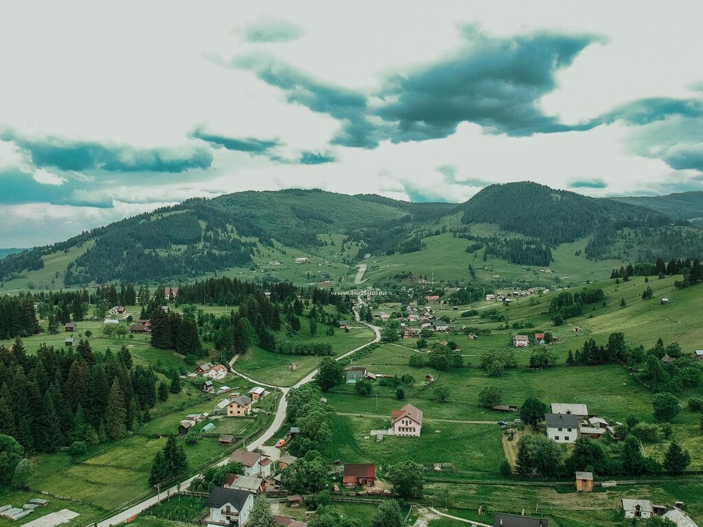 Pensiunea Casa Lateș