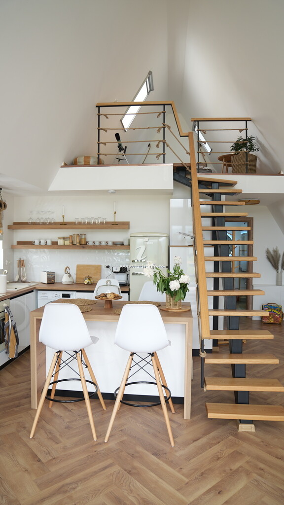 A-frame Azad