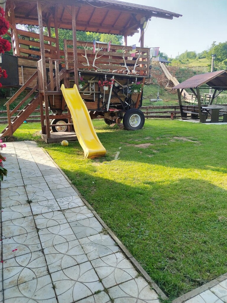 Căsuțe tip camping Balta Lu' Fanea