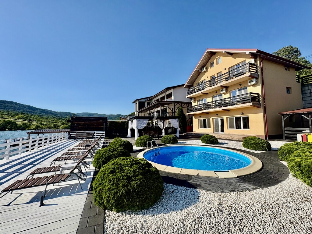 Casa Bijou