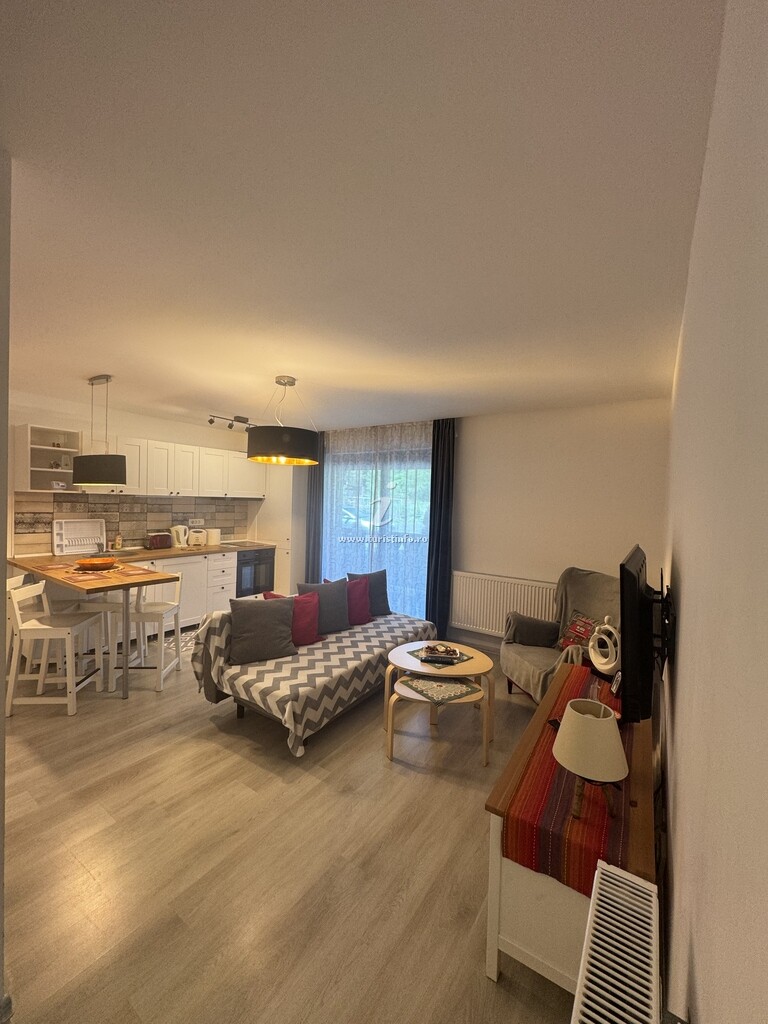 Apartament River Side