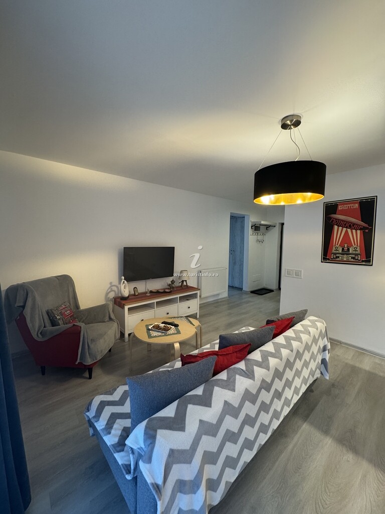 Apartament River Side