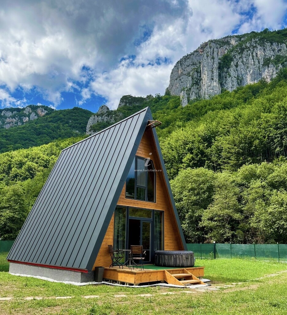 A-frame Valea Streiului