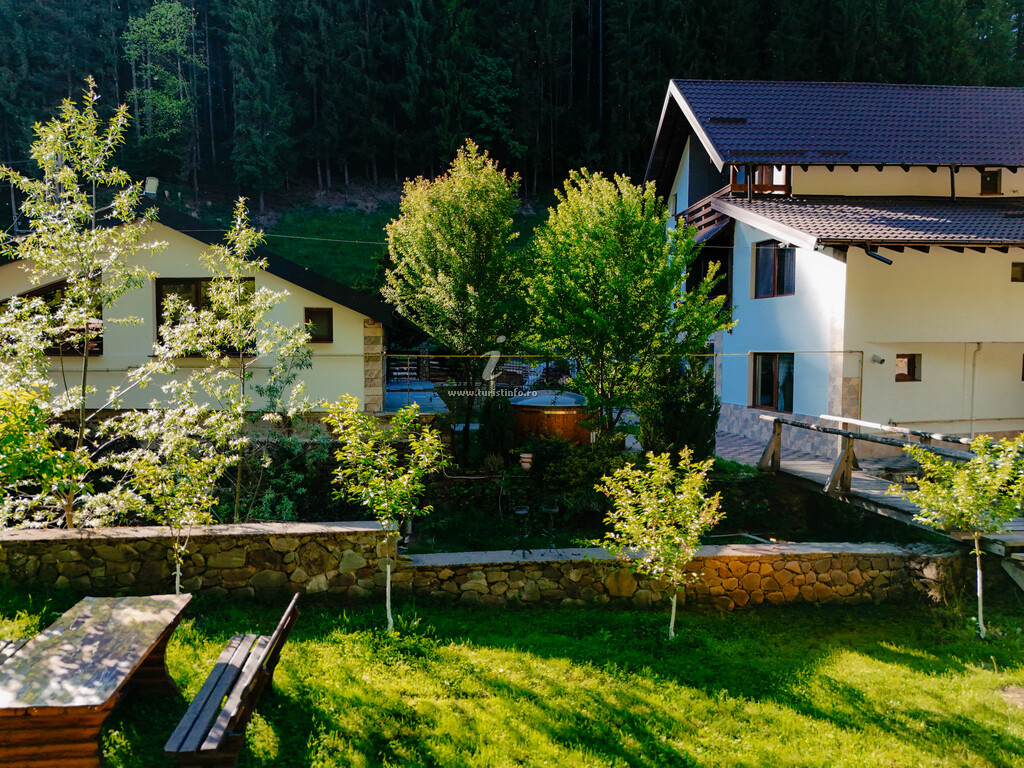 Camere de închiriat Casa Maryon