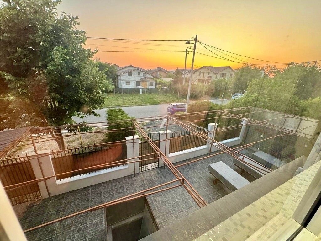 Camere de închiriat Departe