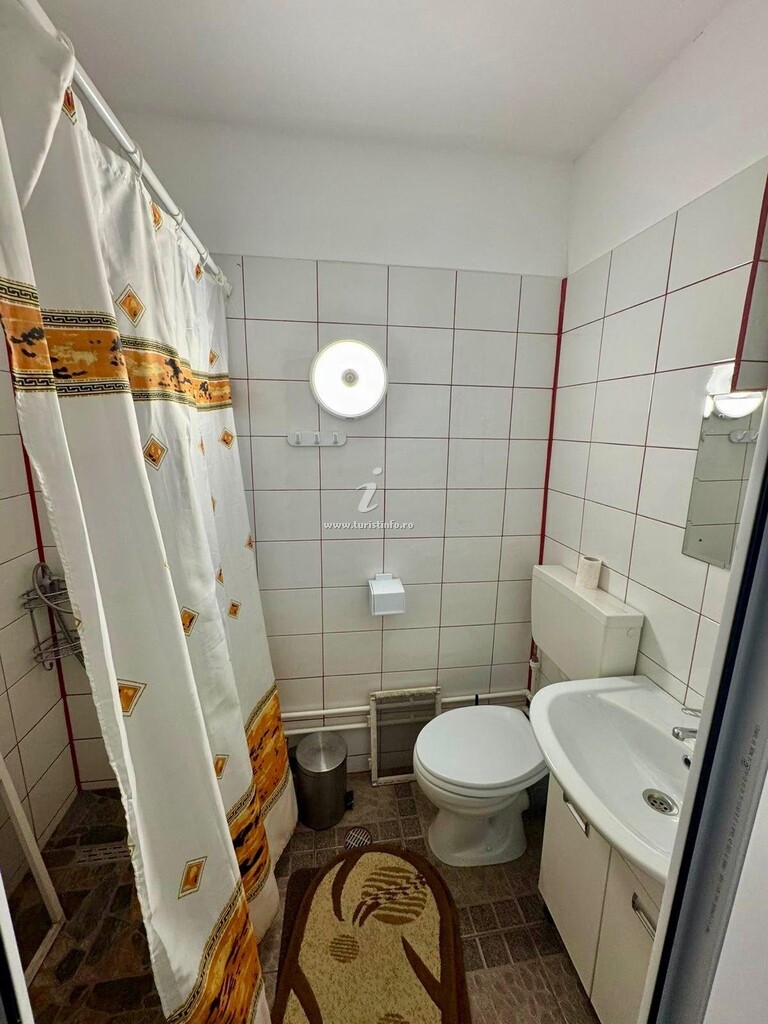 Camere de închiriat Departe