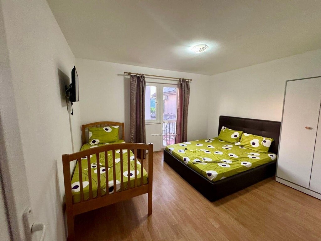 Camere de închiriat Departe