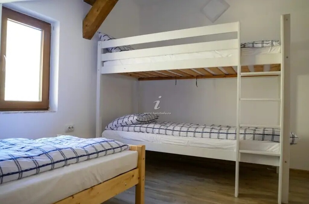 Casa la Bursucu