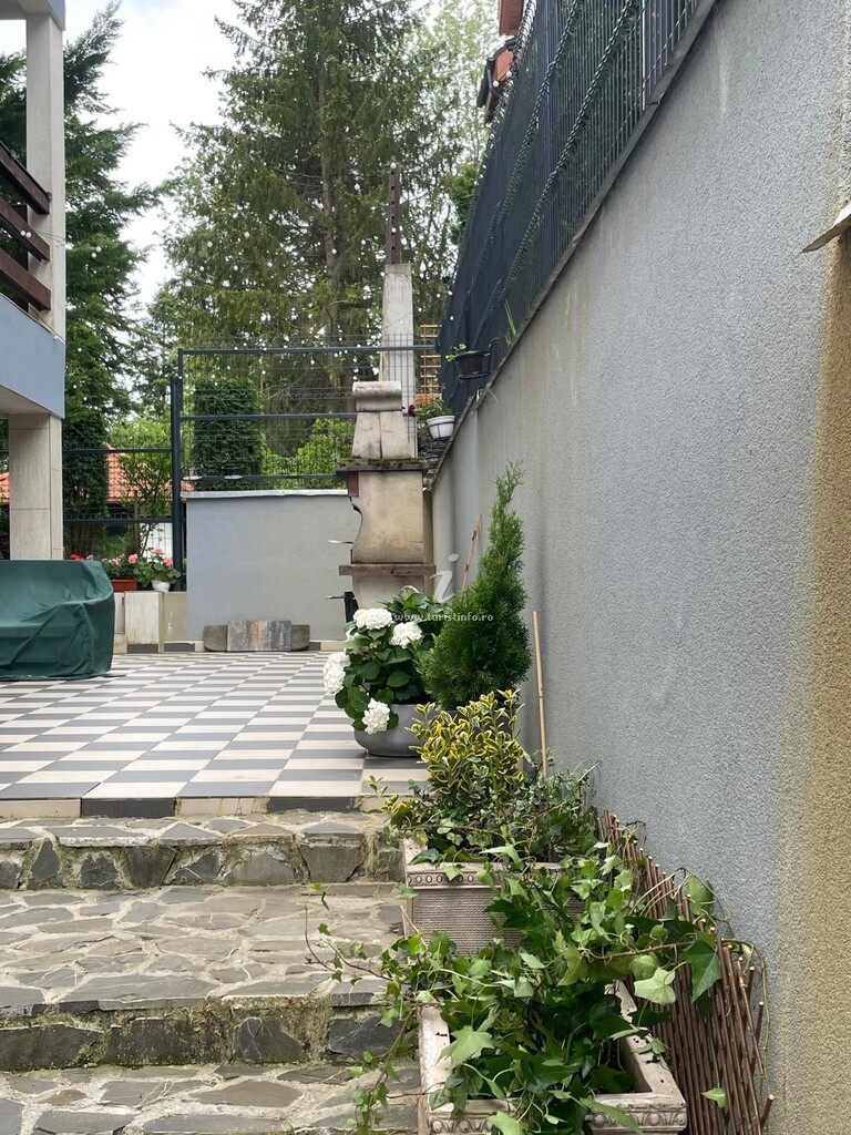 Casa cu Prieteni